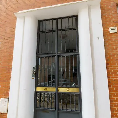 Rentalsevilla Plaza Del Zurraque Seville